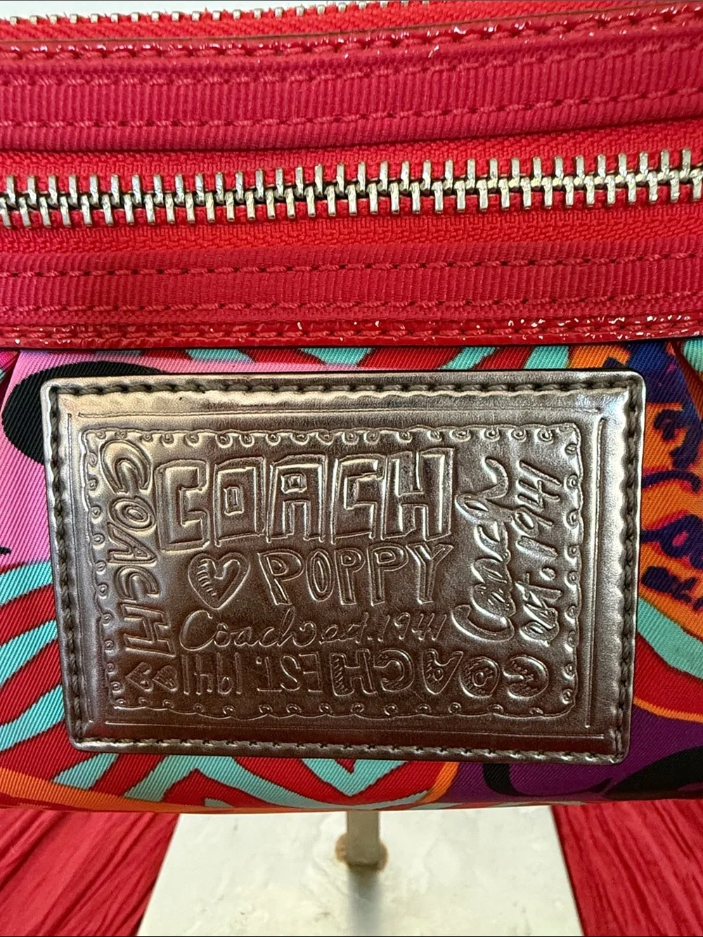Coach poppy Red and Pink Graphic Shoulder Bag with Silver Plate - Picture 2 of 16
